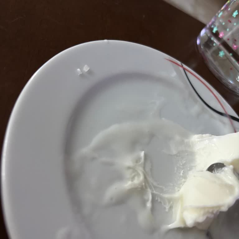 Tatdo Dondurmasından Plastik Parça Çıktı