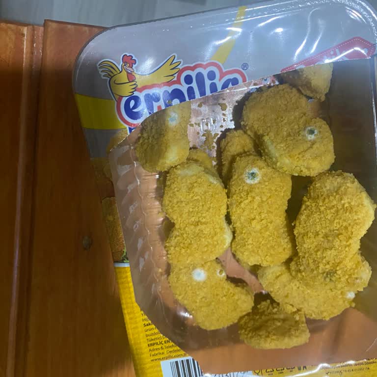 Adana Yüreğir BİM Şubesinde Satılan Nugget Ürününün Küflü Çıktığı Tespit Edildi