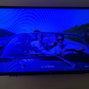 Grundig Televizyonda Uzun Süreli Mavi Ekran Sorunu Ve Aşırı Tamir Tutarı