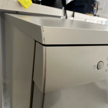 Bosch'tan Hasarlı Bulaşık Makinesi Ve Teslim Edilmeyen Buzdolabı Şikayeti