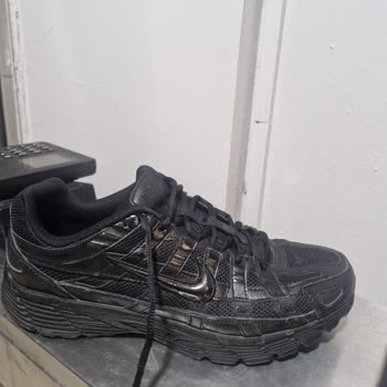 Nike P-6000 Ayakkabının Kısa Sürede Tabanda Açılması Ve Garanti Reddi