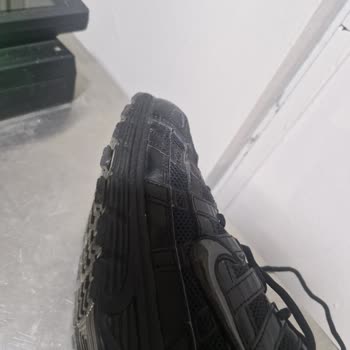 Nike P-6000 Ayakkabının Kısa Sürede Tabanda Açılması Ve Garanti Reddi