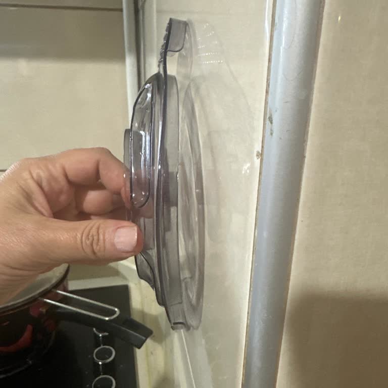 Kumtel Bulaşık Makinesinde Yıkanan Kapak Bozuldu, Yeni Kapak Veya Ürün Değişimi Talebi