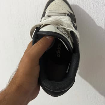 Adidas Ayakkabımda Renk Solması Ve İç Yırtık, Değişim Talebim Reddedildi
