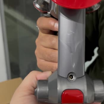 Dyson V11 Süpürge Haznesi Servis Sonrası Boş Batarya Ve Ürün Değişimi Talebi
