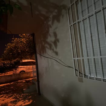 Pencere İçinden Geçen Kablolar Ve IP Sorunu İnterneti Durdurdu
