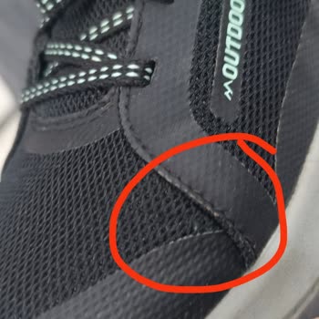 Su Geçirmez Skechers Ayakkabının İç Astarının Yırtılması Ve Çözüm Talebi