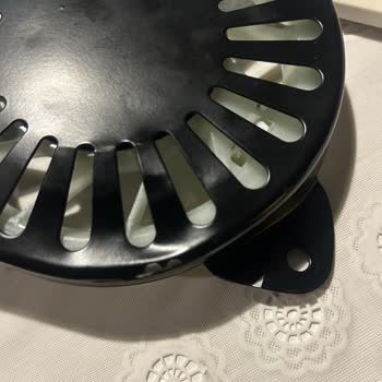 Yeni Alınan Biçme Makinesinin Halat Makarası Hasarlı Ve Çözüm Bekliyor