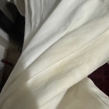 Pendik'te Kahverengi Su, Sağlık Tehlikesi Ve 25 Bin TL Kayıp