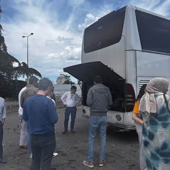 Sınavı Kaçırttı: 5 Saatlik Gecikme, Araç Arızası Ve Kalabalık Transfer