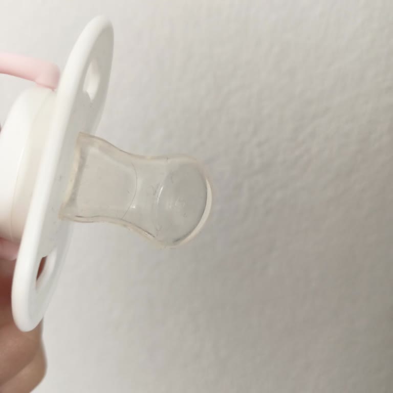 Wee Baby Emziğinde Kıl Bulunması Hijyen Endişesi Ve Değişim Talebi