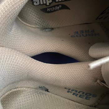 Skechers Ayakkabısının İç Astarı Kısa Sürede Açıldı, Değişim Talebi