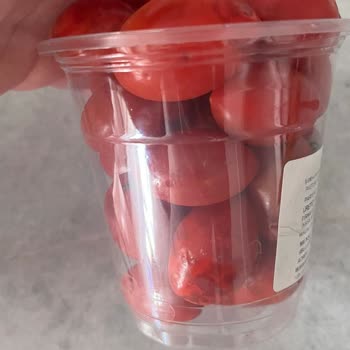 Yenikent Migros Şubesinde Çürük Ürünler Nedeniyle İade Talebi