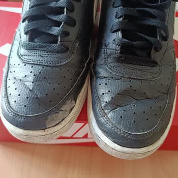 Nike Ayakkabısında 15 Gün İçinde Deri Soyulması Ve Garanti Reddi