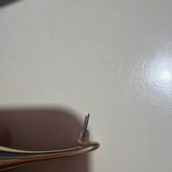 Aurrari Defolu Küpe İçin Ücretsiz Değişim İsteği