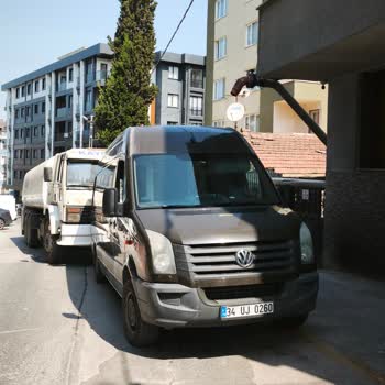 UPS Şoförünün İşletmemi Engelleyen Ve Saygısız Davranışları