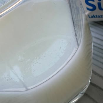 Son Kullanma Tarihi Geçmemiş Laktozsuz Süt Bozulmuş, Sağlık Endişesi Oluşturdu