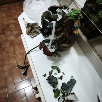 Kırılan Plastik Ürün Ve Horasan Şubesinin Saygısız Tutumu