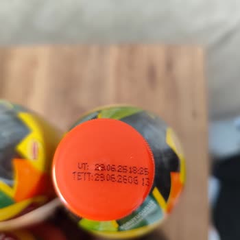 Son Kullanma Tarihi Geçmiş Şeftali Aromalı İçecekler İçin Ücret İadesi Talebi