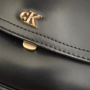 Defolu Calvin Klein Çantası Ve Sürekli Mağduriyet