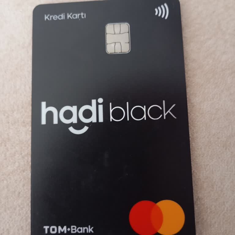 Yanıltıcı Bilgi Sonrası Haksız Kart Aidatı Kesintisi