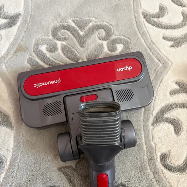 Dyson Süpürge Başlığı Garanti Dışı Değişimi Ve Aşırı Ücret