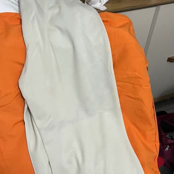 Bulem Butik’te Yanıltıcı Ürün Açıklamaları Ve Kalitesiz Kumaş Nedeniyle İade Talebi