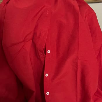 Bulem Butik’te Yanıltıcı Ürün Açıklamaları Ve Kalitesiz Kumaş Nedeniyle İade Talebi