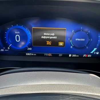 Ford Focus 2023 Modelde Erken Motor Yağ Değişim Uyarısı Sorunu