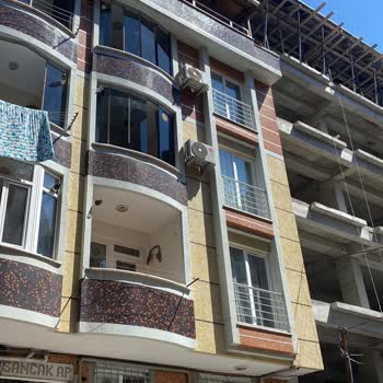 İstenilen Boşlukta Montaj Yapılmadığı İçin Balkon Üzerinde Estetik Sorun