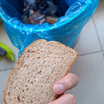 UNO Ekmek Ekmekte Küflenme Sorunu Güveni Sarsıyor
