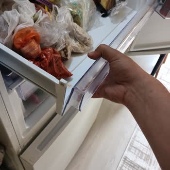 Beko Buzdolabı Kapaklarındaki Plastik Malzemenin Çatlayıp Kırılması