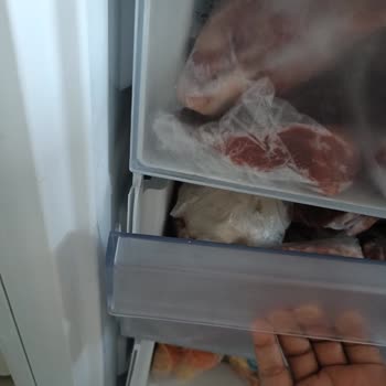 Beko Buzdolabı Kapaklarındaki Plastik Malzemenin Çatlayıp Kırılması