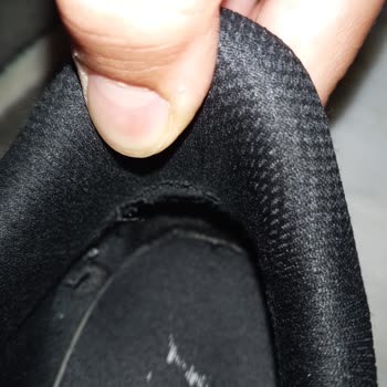 Puma Kadın Ayakkabısının İç Tabanı Kısa Sürede Yırtıldı Ve Deforme Oldu