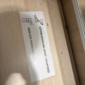 Silivri Vega AVM LCW Mağazasındaki Deneme Kabinlerinde Hijyen Sorunu