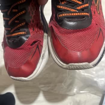 Kısa Sürede Yırtılan Skechers Çocuk Ayakkabısı İçin Üretim Hatası Reddi