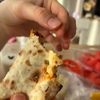 Lahpimadecun Lahmacundan Saç Çıktı!