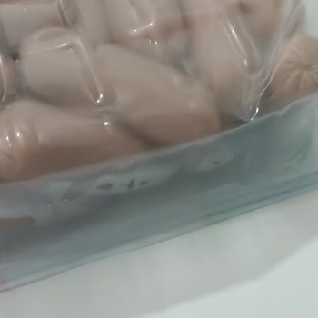 Banvit Kokteyl Sosisinde Renk Değişikliği Ve Sağlık Endişesi