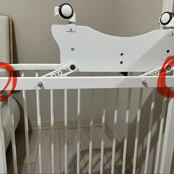Doğum Sancıları Sırasında Hasarlı Bebek Beşiği Parçaları Ve Müşteri Hizmetlerinin İlgisizliği