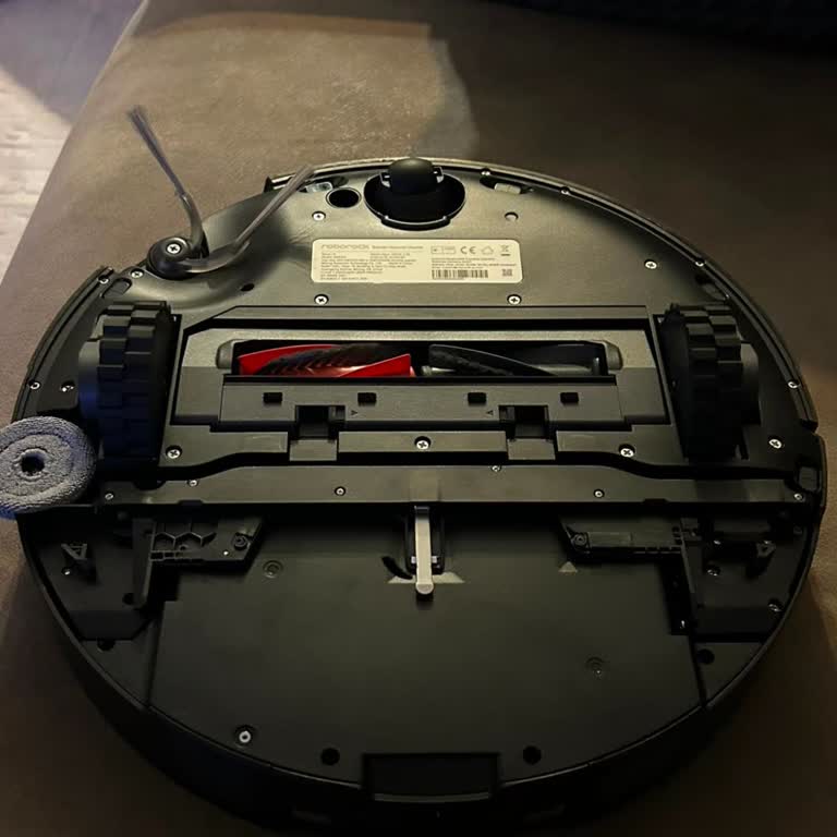 Roborock Saros 10 Kutusundan Çıkmayan Paspas Parçası Ve Uzayan Çözüm Süreci