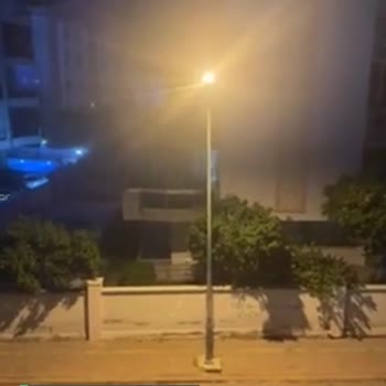 Ck Enerji Akdeniz Elektrik Evimin İçinde Gibi Yanan Sokak Lambası