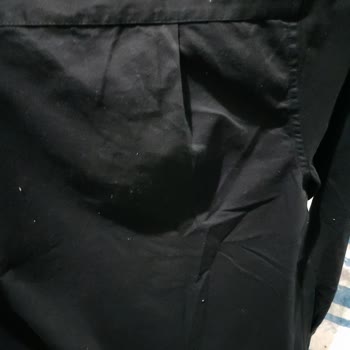 Defolu Ve Kullanılmış Görünen Gömlek İçin Hemen Değişim Veya İade Talebi