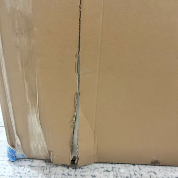 Arvato Ankara Kargo’da Randevu İhlali, Yardımsız Teslimat Ve Zarar Görmüş Kutu