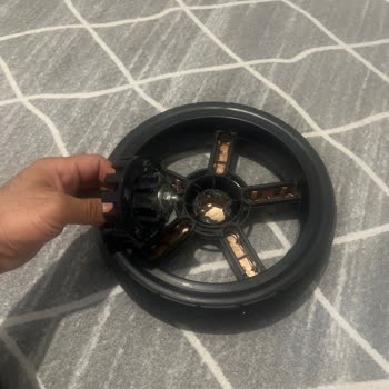 Kırılan Arka Tekerlek Ve Cevapsız Amazon Müşteri Hizmeti