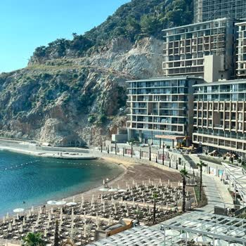 Sinpaş Kızılbük Thermal Resort Tamamlanmamış İnşaat, Gürültü Ve Kadın Plajı Mahremiyeti Sorunu