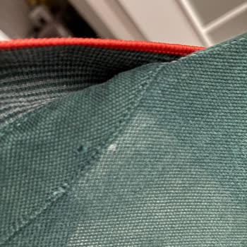 Defolu Mavi T-Shirt İçin Trendyol’dan Hızlı İade Ve Sorumluluk Talebi