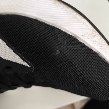 Adidas Ayakkabıda Kısa Sürede Açılma Ve İade Talebi