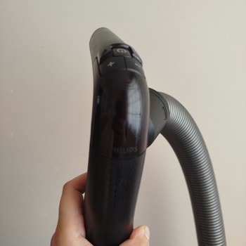 Philips Süpürge Kumanda Başlığı Gevşek Ve Kalıcı Çözüm Bekliyor