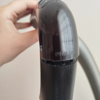 Philips Süpürge Kumanda Başlığı Gevşek Ve Kalıcı Çözüm Bekliyor