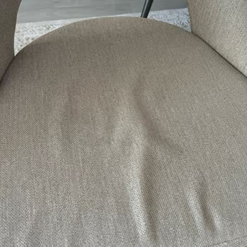 Kelebek Mobilya’nın Tekrarlanan Ayıplı Masa Teslimatı Nedeniyle 59.000 TL İadesi Talebi